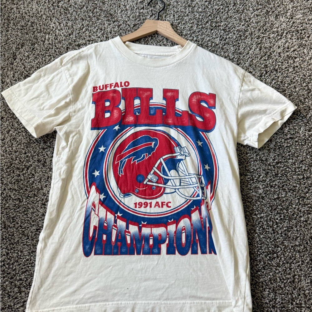 Abercrombie Buffalo Bills Champion T-Shirt - Red and Blue